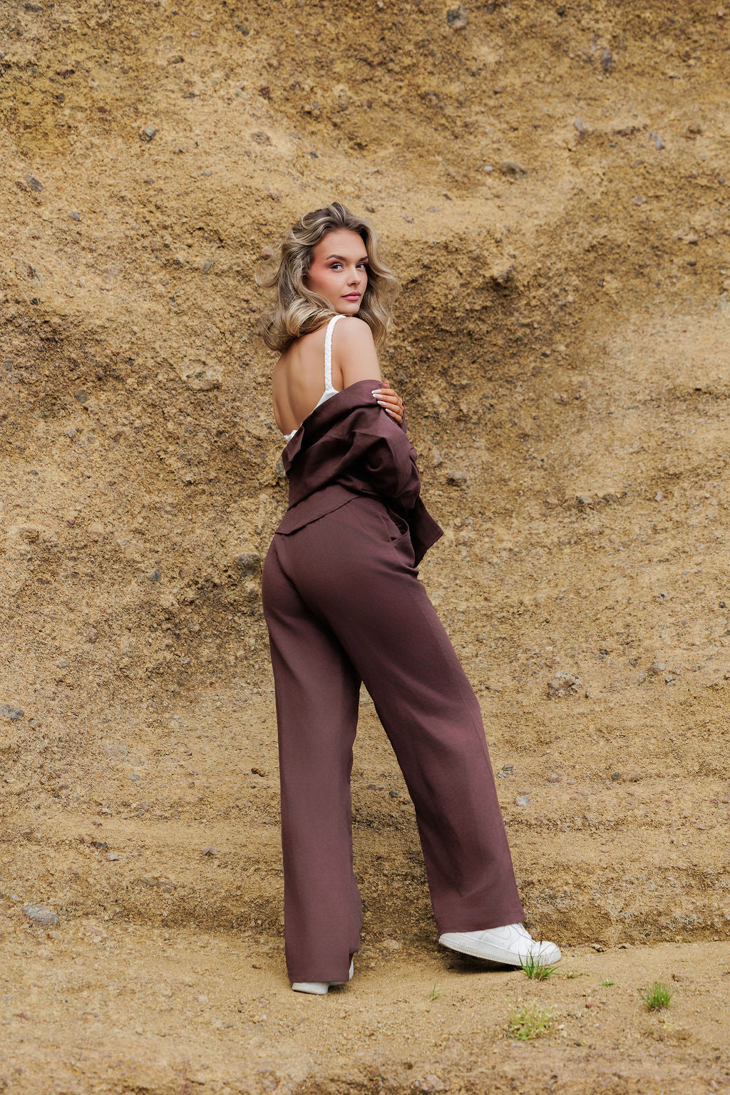 1045 - Brown linen pants