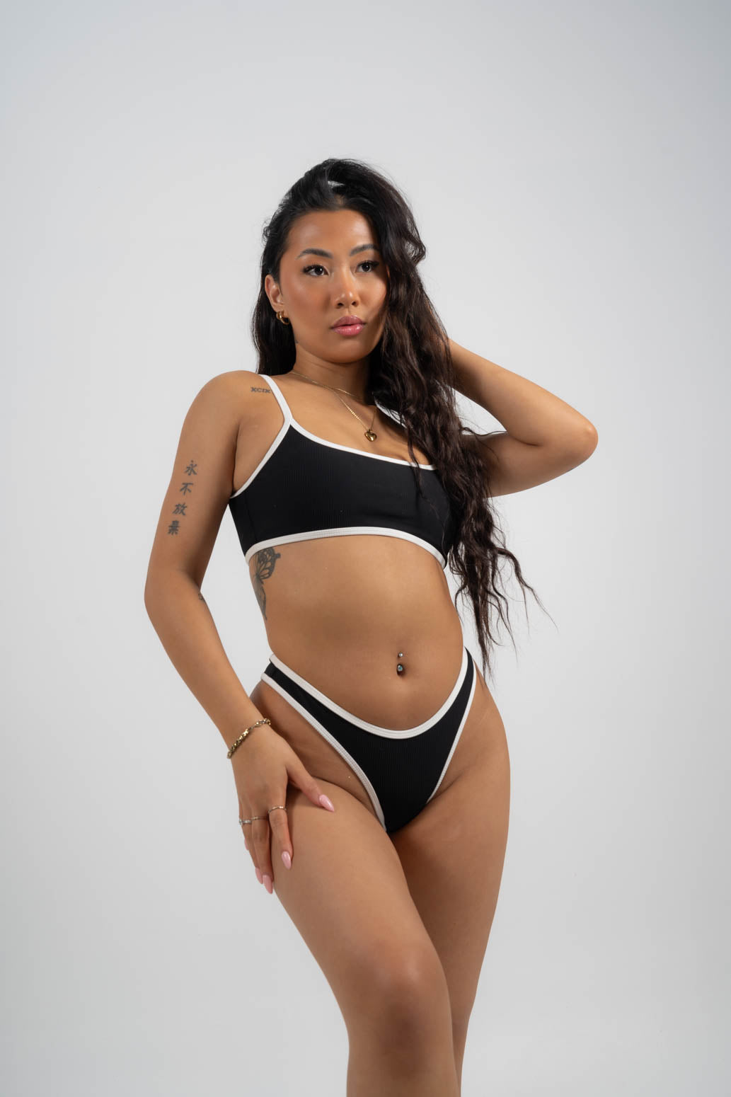 1017 - Black & White Bottoms