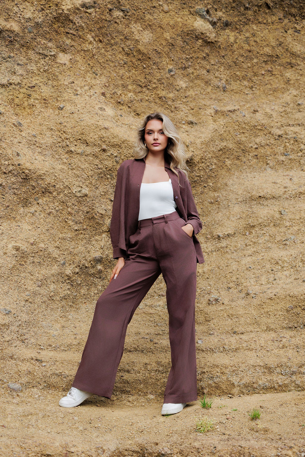 1045 - Brown linen pants