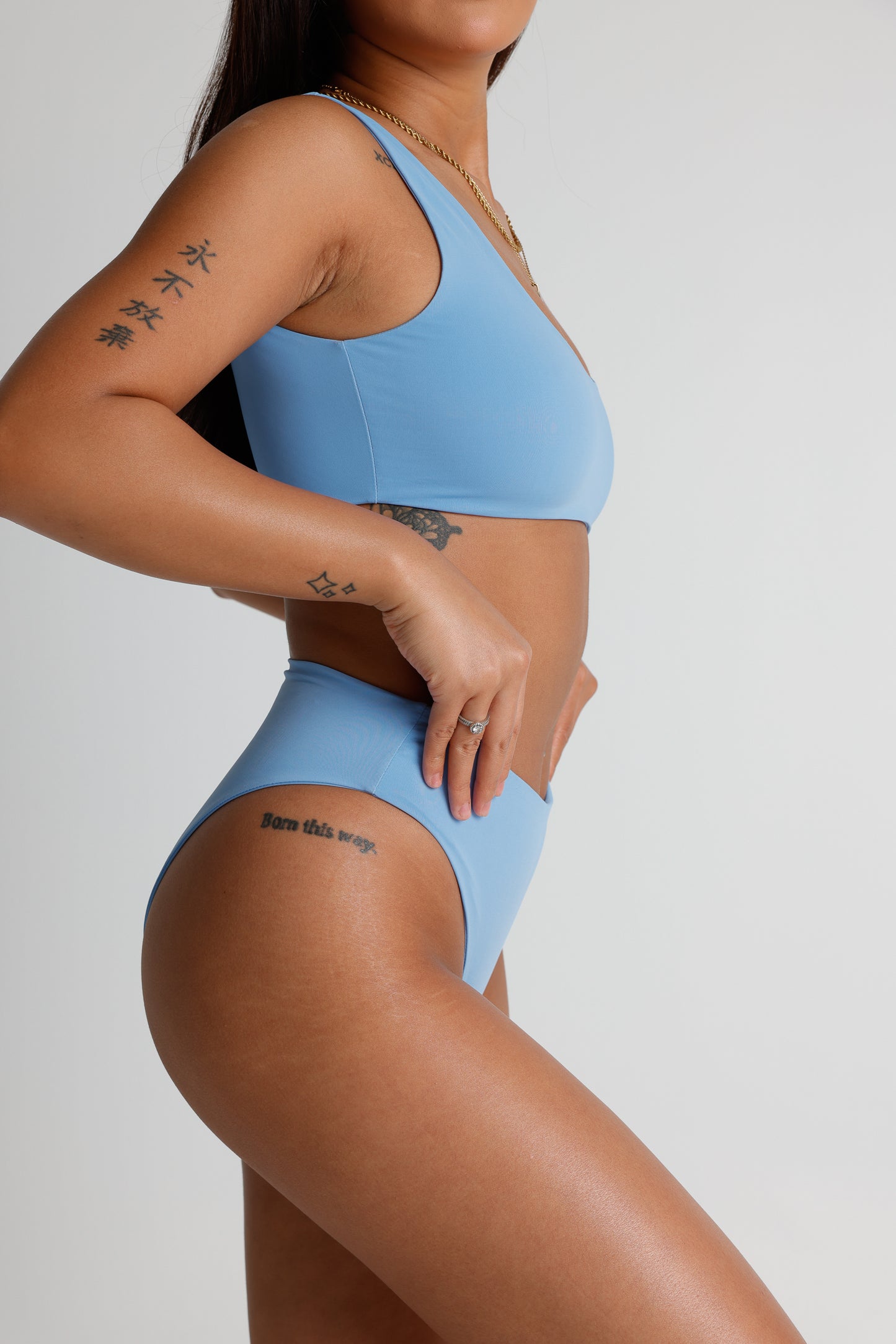1002 - Blue bottoms