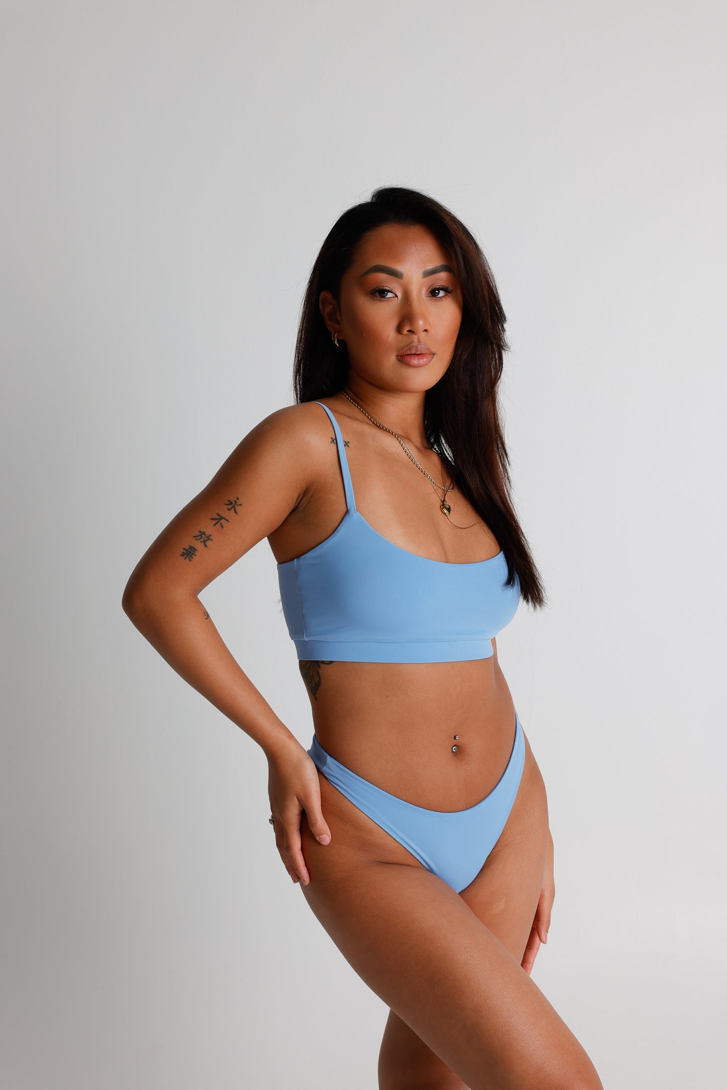 1004 - Blue bottoms