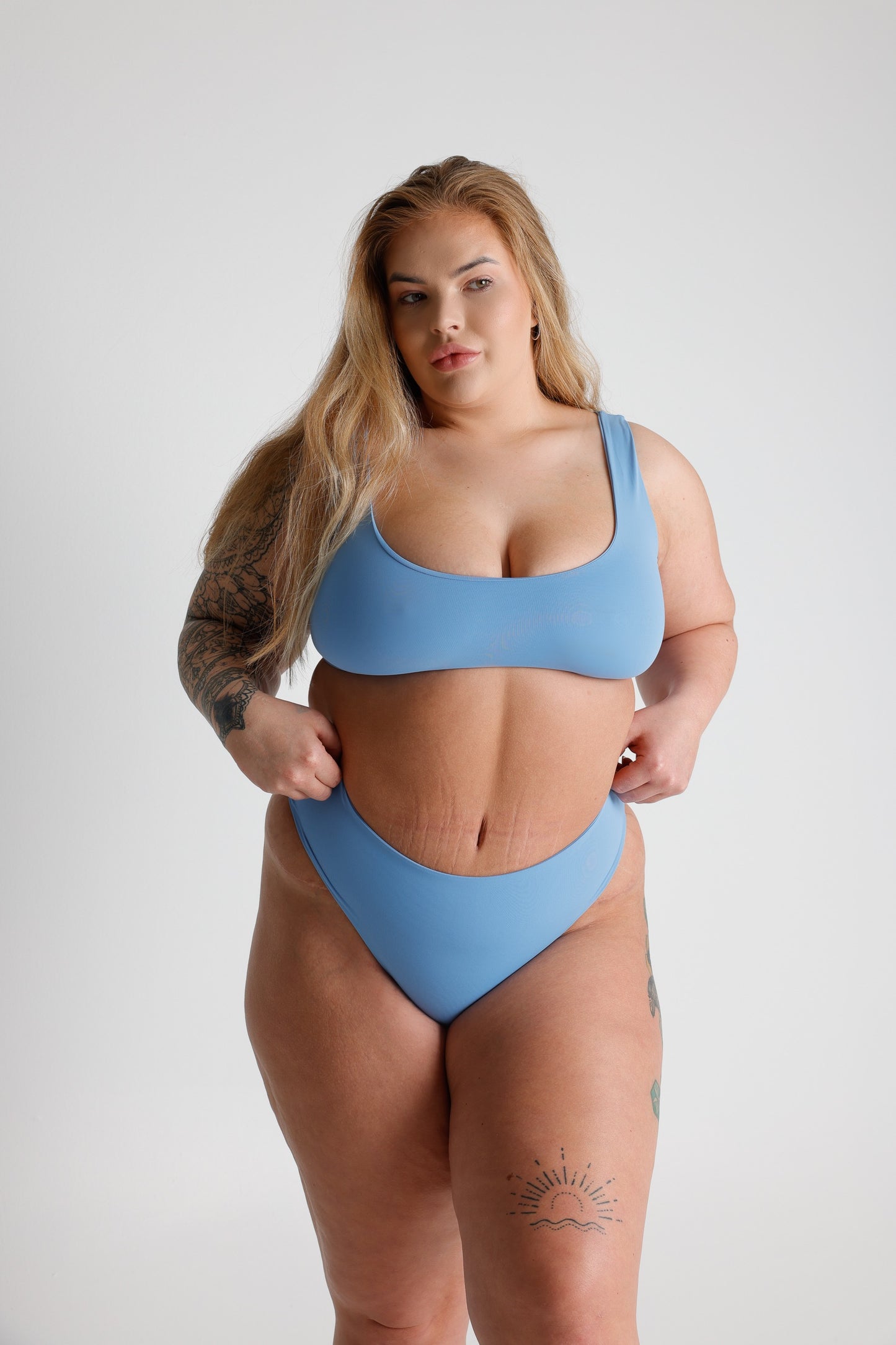 1002 - Blue bottoms