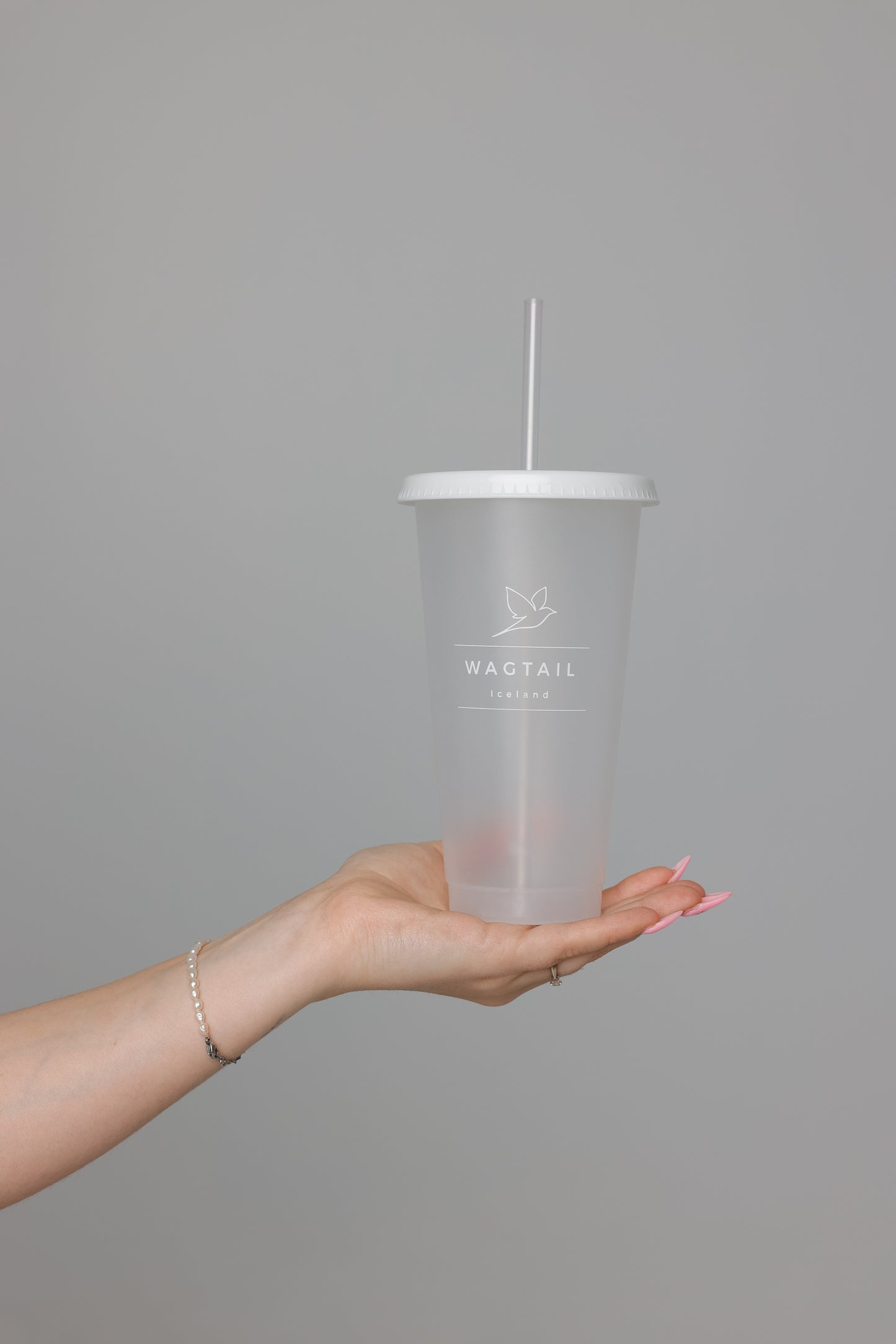 1012 - Cup with straw 700ml