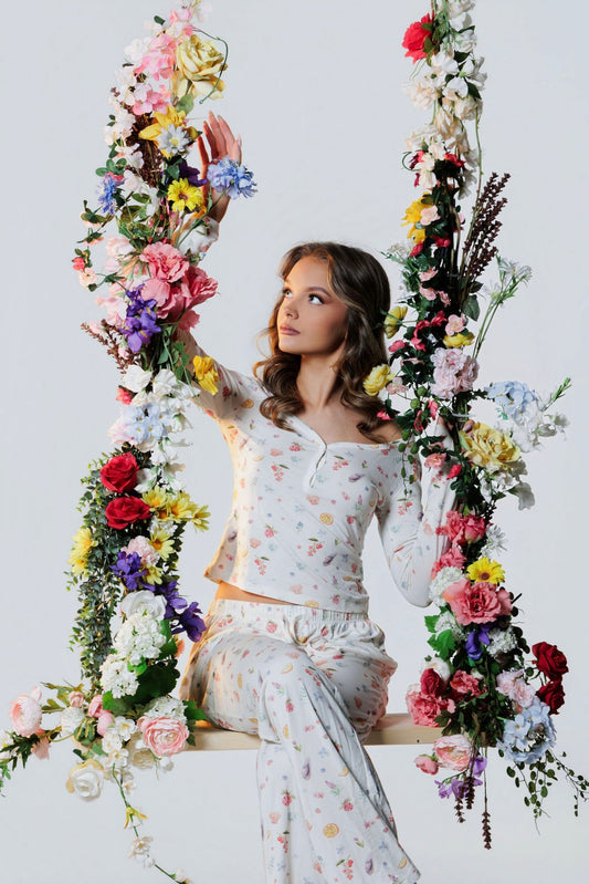 1049 - Bambus buxur með handmáluðu vor-mynstri