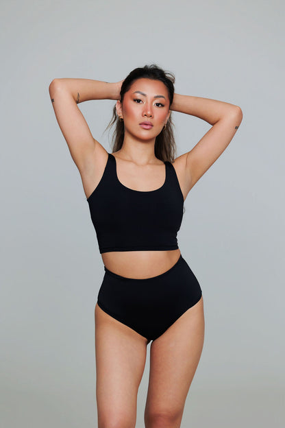 1003 - Black bottoms