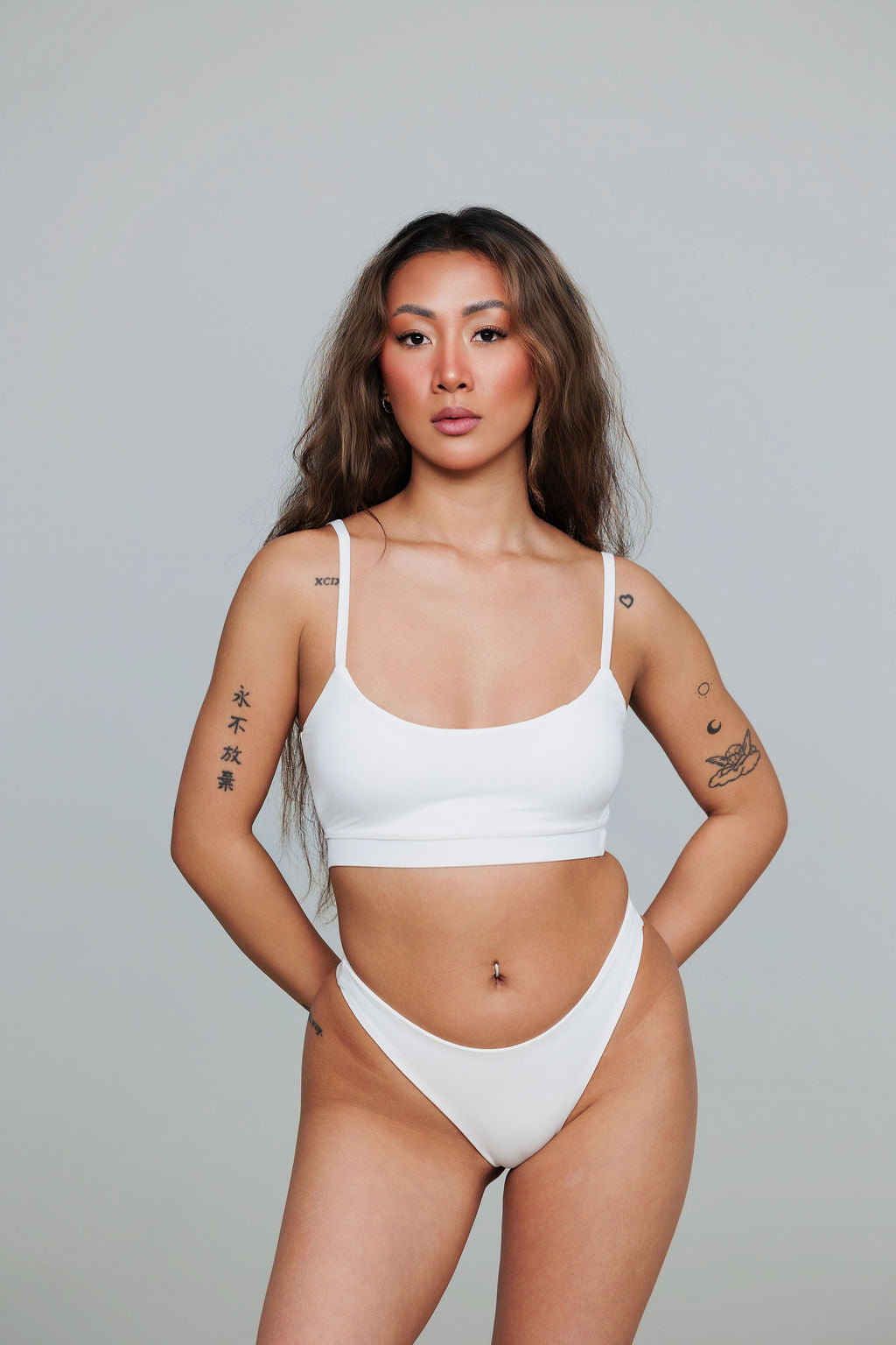 1004 - White bottoms