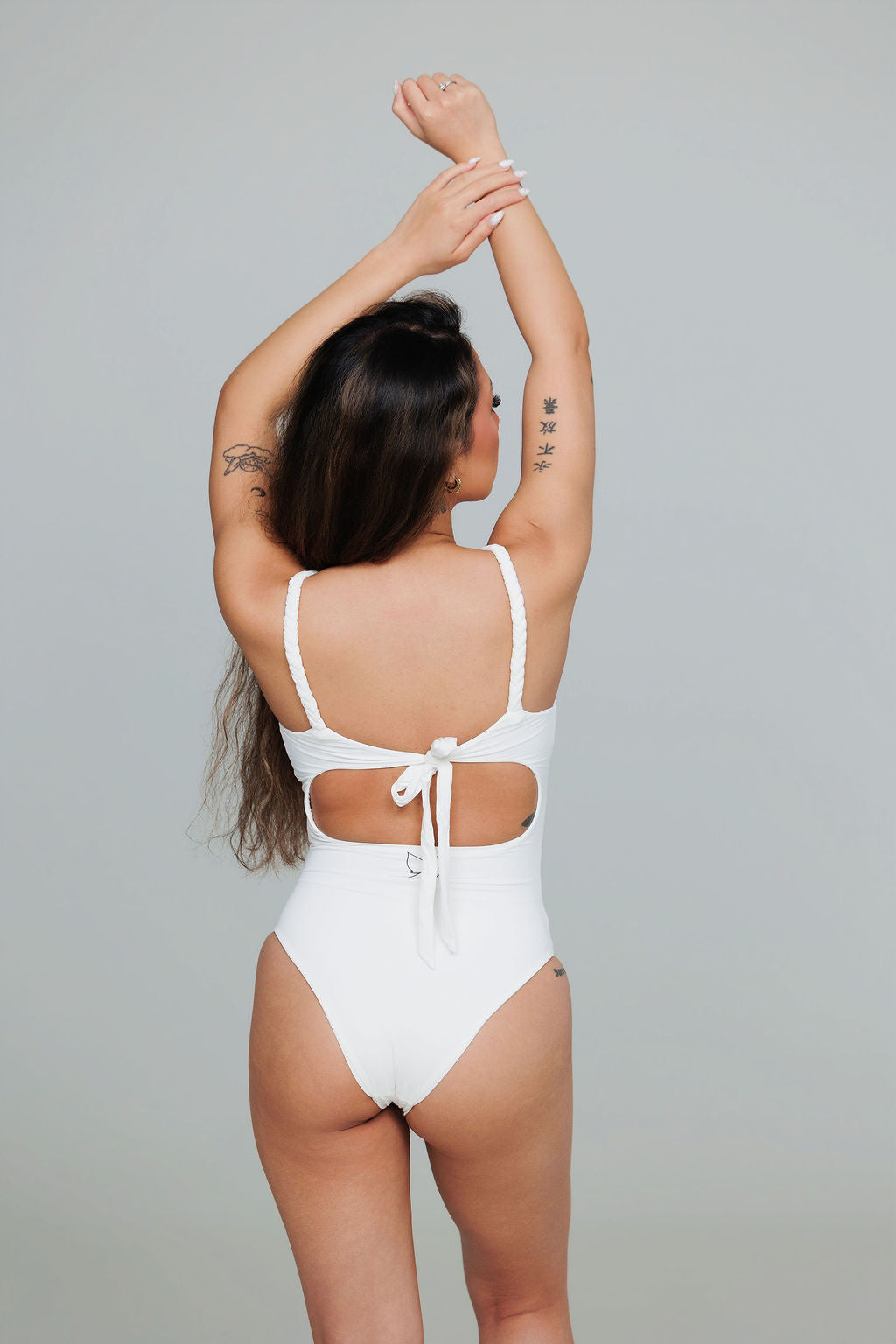 1040 - White swimsuit