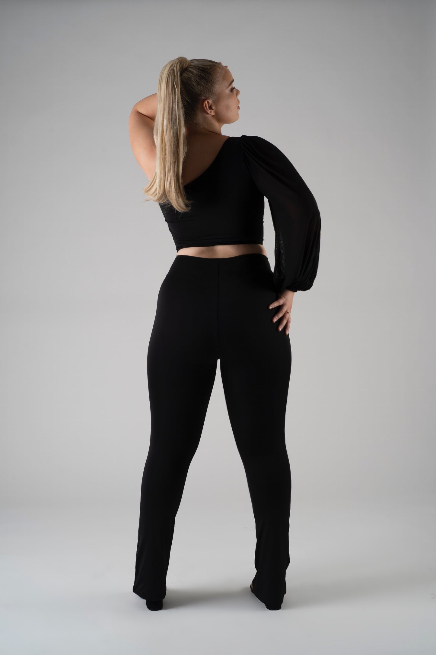 908 - Black one shoulder Top